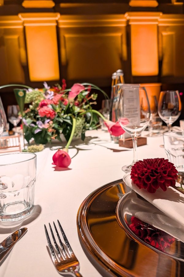 Florale Gestaltung für Firmenevents — Beispiel 1
